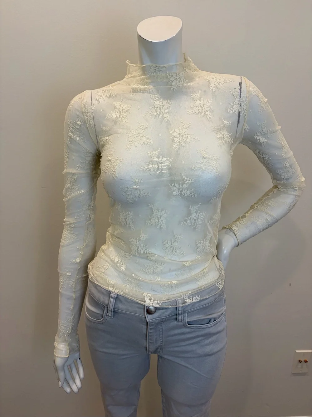 FREE PEOPLE Lady Lux Long Sleeve Mock Neck Shirt Sheer Lace Eveningn Crème